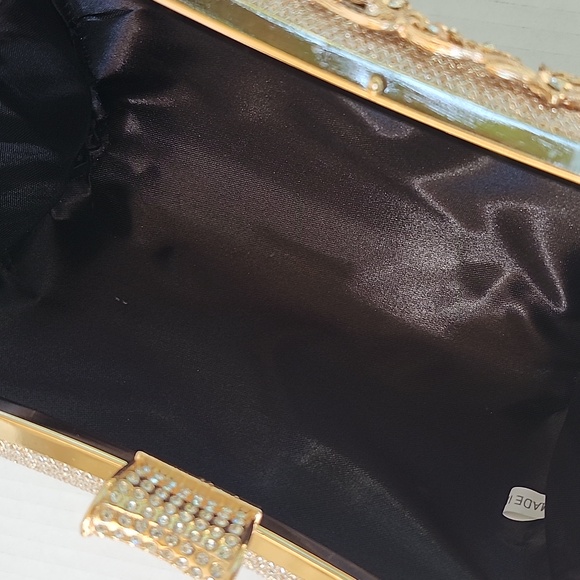 ELEGANT HARD SHELL EVENING BAG - Picture 9 of 10